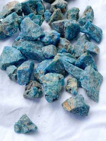 Bag of Roughs | Apatite | 500g - Unearthed Crystals